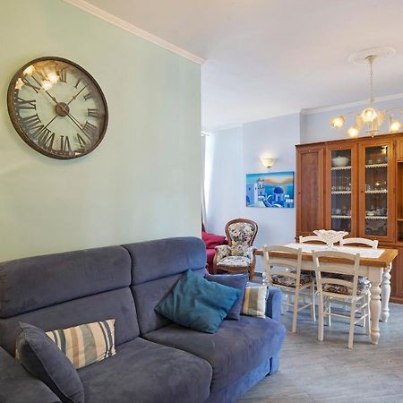 Casa Laura Elena Apartment San Bartolomeo Al Mare Exterior photo